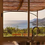 Villa Terra Cotta - Stunning Sea View Private Pool