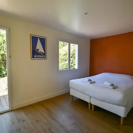 Terra Cotta - Stunning Sea View Private Pool Villa Les Salettes