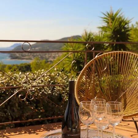 Terra Cotta - Stunning Sea View Private Pool Les Salettes